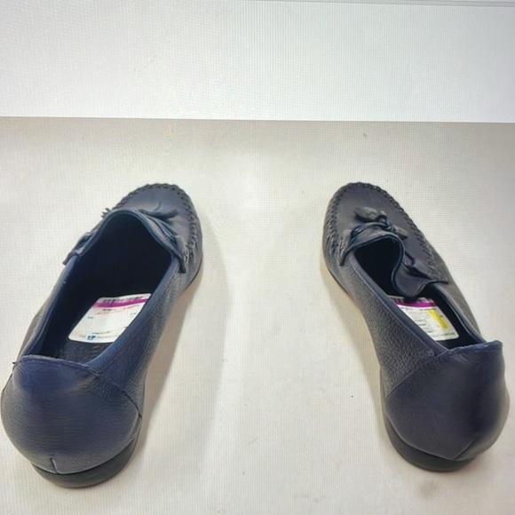Size 11 Cole Haan tassels blue loafers - Picture 4 of 5
